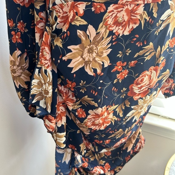 NWT BOOHOO FLORAL RUFFLE SHIFT DRESS SIZE US 20 - Picture 5 of 10